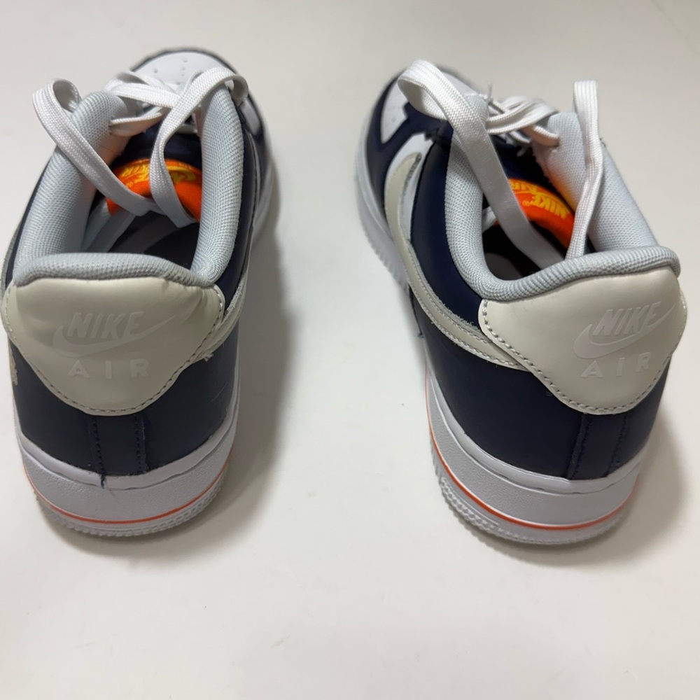 Nike Grade School Size 6.5Y Air Force 1 Low ‘UV Reactive’ - Picture 11 of 15